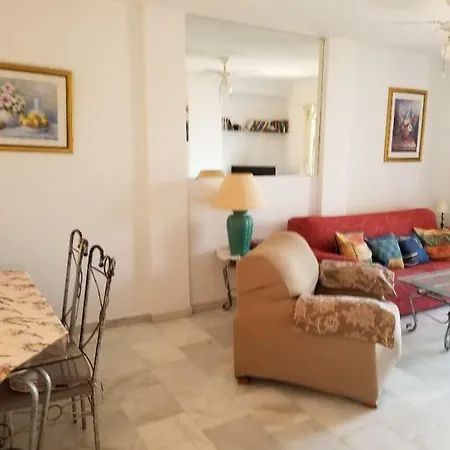 Cosy Aljamar 4